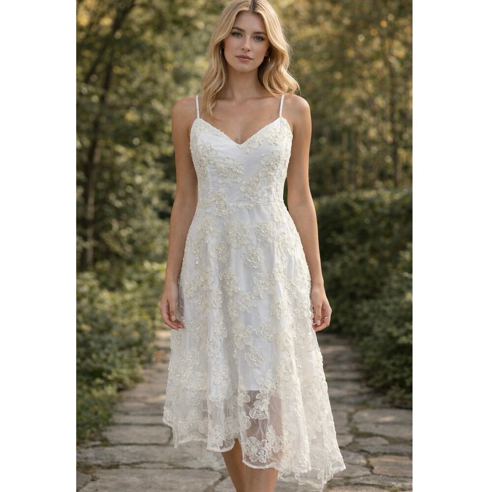 Spaghetti Strap Lace Midi Dress in Ivory